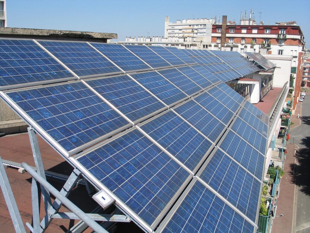 Solar panels for schools
