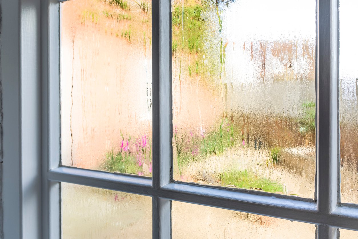 Condensation moisture on window panes